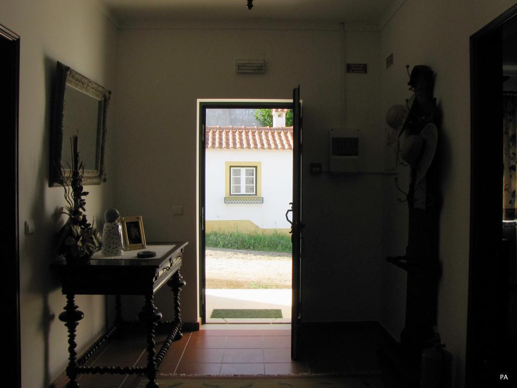 Quinta Do Cerquito Villa เฟร์เรย์รา โด เซเซเร ภายนอก รูปภาพ