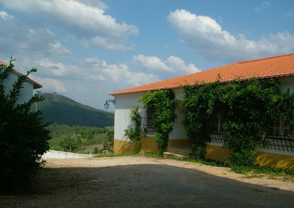 Quinta Do Cerquito Villa เฟร์เรย์รา โด เซเซเร ภายนอก รูปภาพ