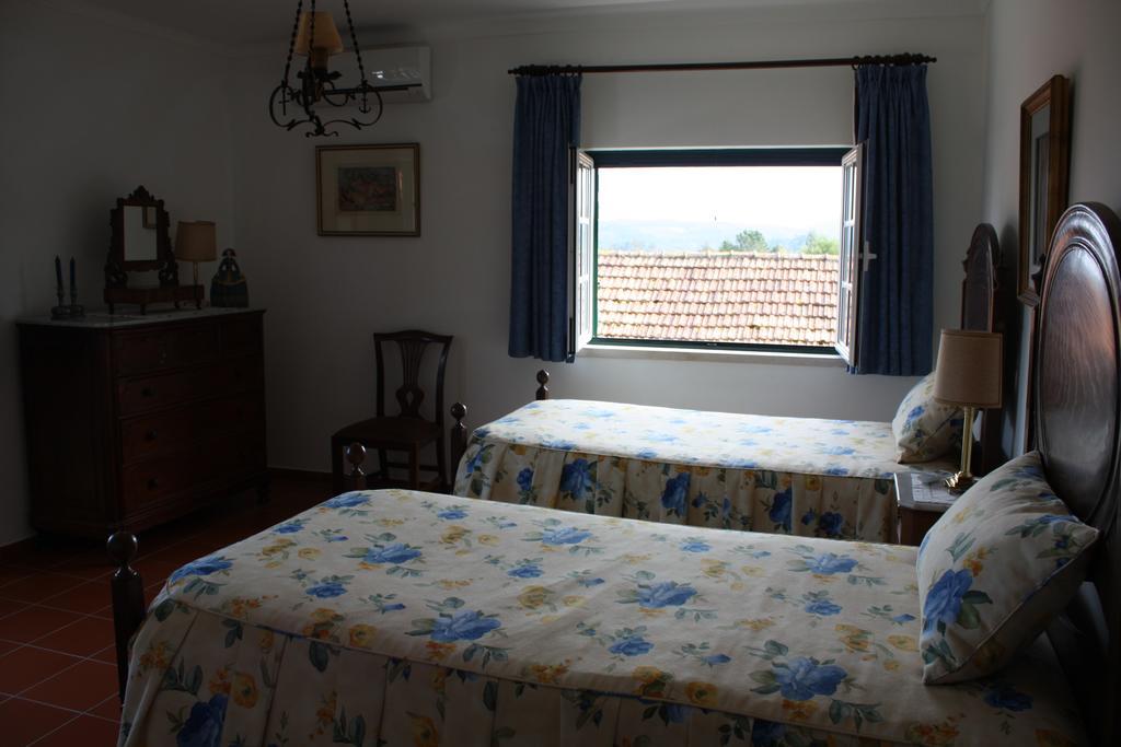 Quinta Do Cerquito Villa เฟร์เรย์รา โด เซเซเร ภายนอก รูปภาพ