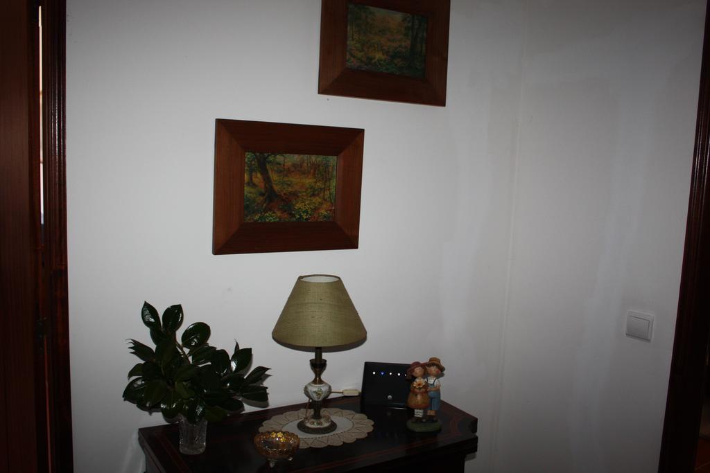 Quinta Do Cerquito Villa เฟร์เรย์รา โด เซเซเร ภายนอก รูปภาพ