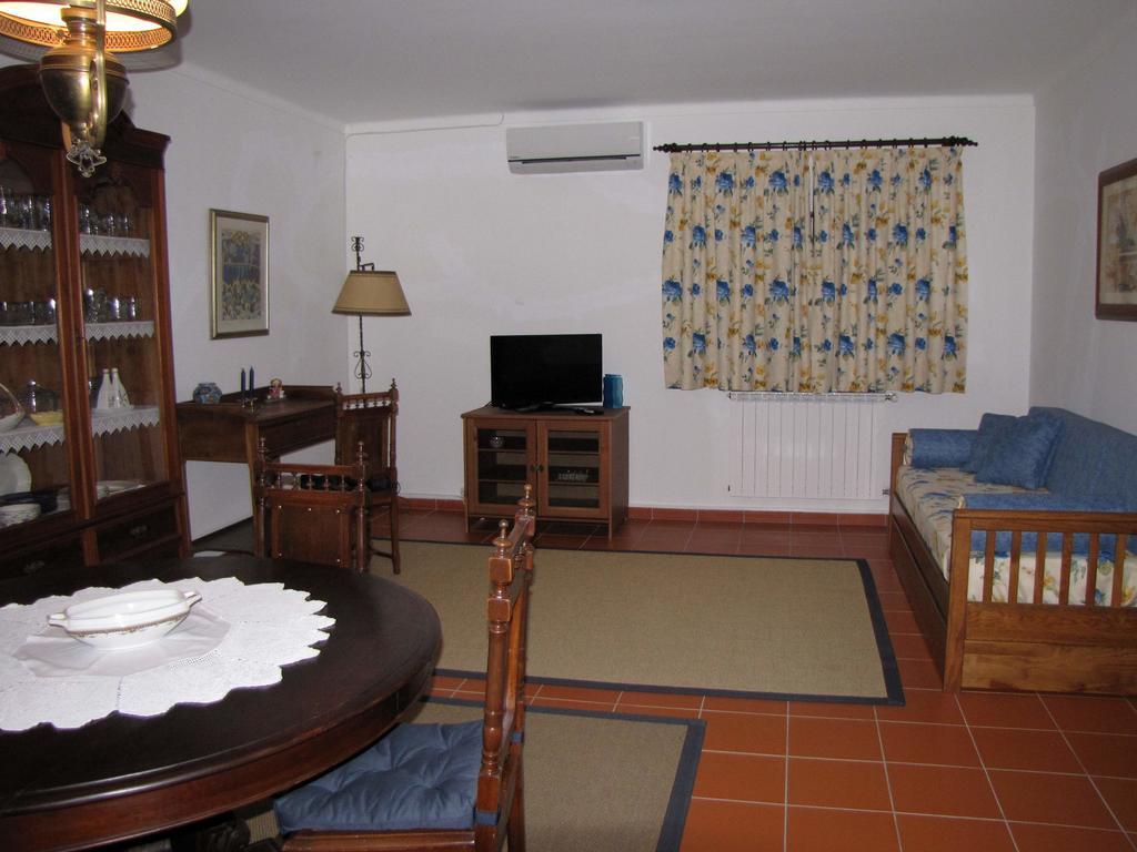 Quinta Do Cerquito Villa เฟร์เรย์รา โด เซเซเร ภายนอก รูปภาพ